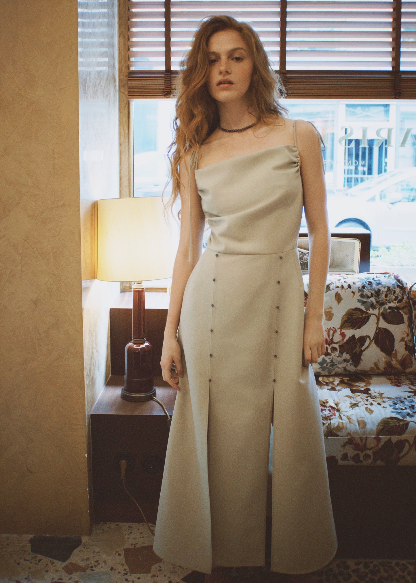 Robe Mona